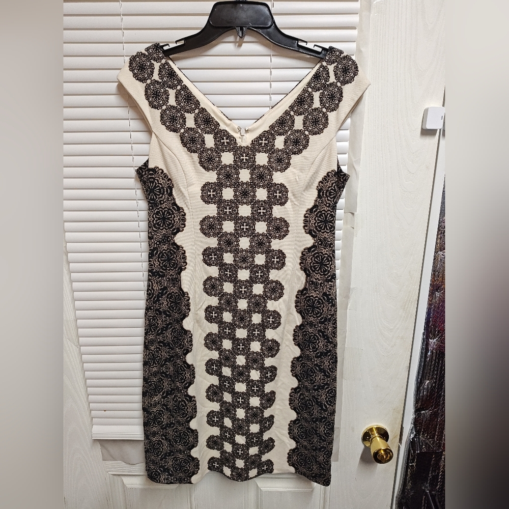 Maggy London dress Beige w/ Brown & Black Arabesques